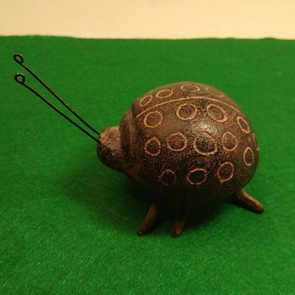 Cast Metal Brown Ladybug Insect Figurine Country Cottagecore Kitsch Garden - Picture 3 of 6